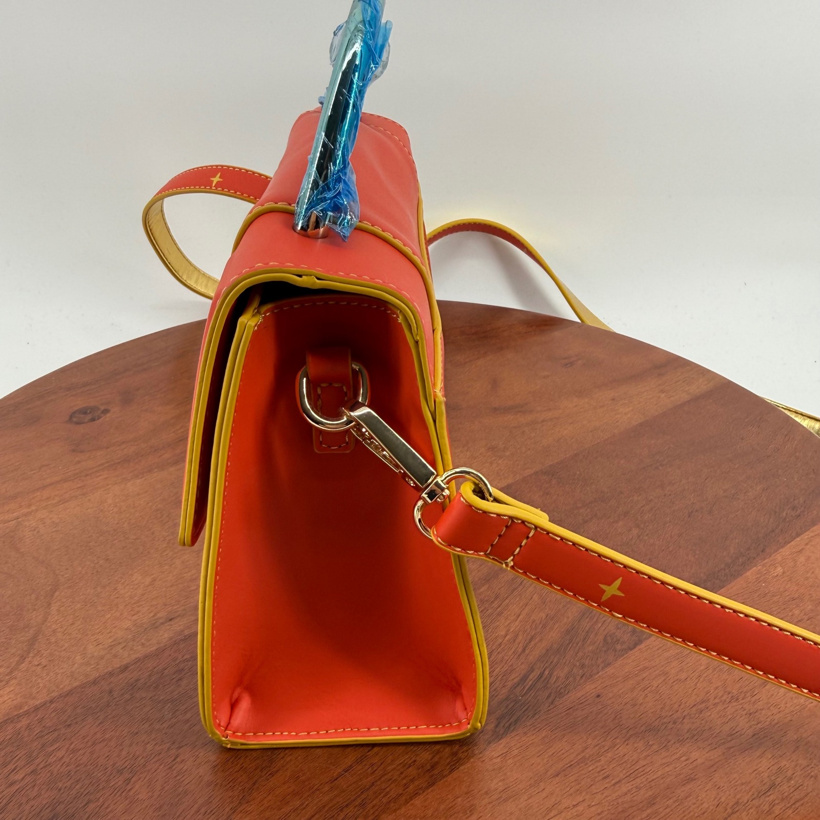 Fred Segal Harry Potter Satchel Womens Red Gryffindor Lion Crossbody Bag Nwt — image 3 of 8